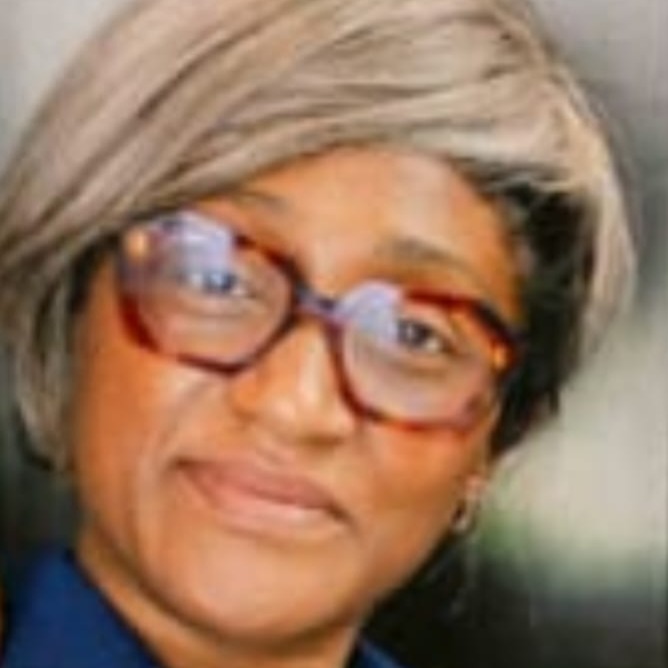 Photo de la présidente de l'Association Cador